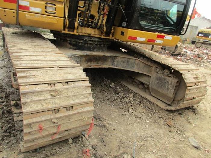 Used 2010 CATERPILLAR 320D - EXCAVATORS