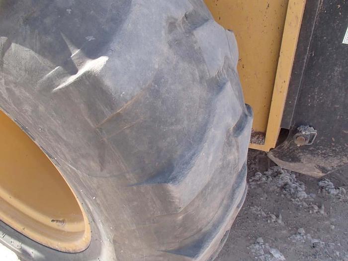 Used CATERPILLAR 416D - SKIP LOADERS