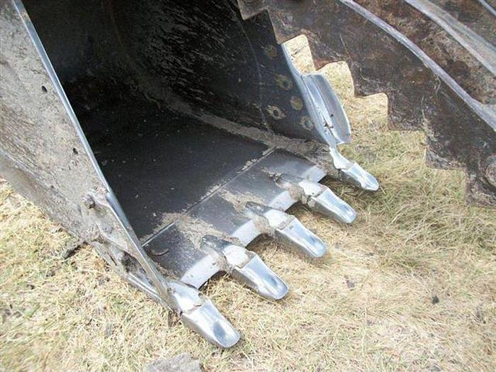 Used 2006 CATERPILLAR 320CL - EXCAVATORS