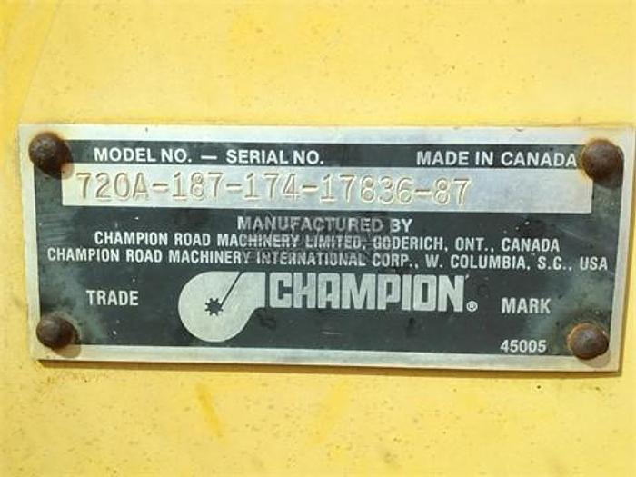 Used 1987 CHAMPION 720A - MOTOR GRADERS