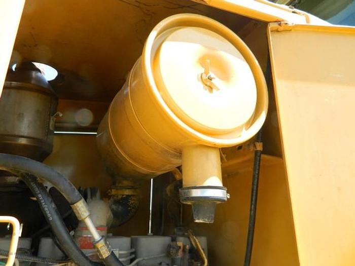 Used CHAMPION 710A - MOTOR GRADERS