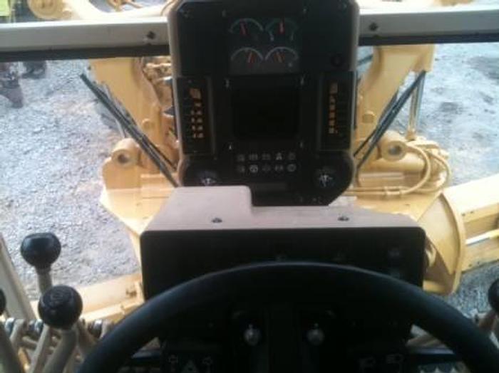 Used 1997 CATERPILLAR 140H - MOTOR GRADERS