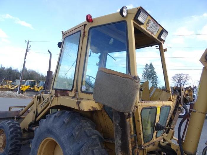 Used 1994 FORD NEW HOLLAND 655A - BACKHOES