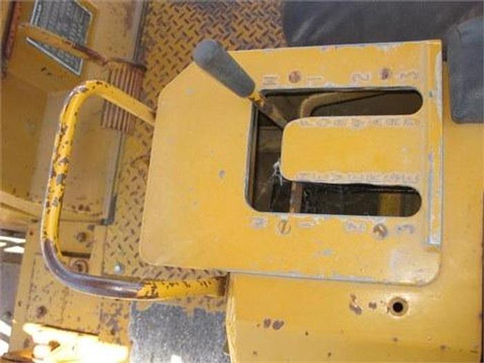 Used 1988 CATERPILLAR D4E - CRAWLER TRACTORS