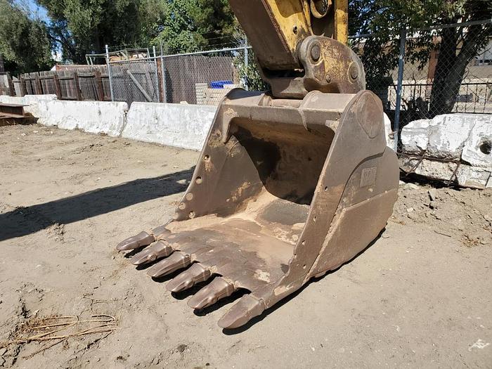Used CATERPILLAR 325DL - EXCAVATORS