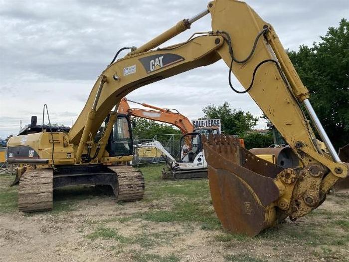 Used 2011 CATERPILLAR 330DL - EXCAVATORS