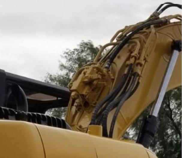 Used 2011 CATERPILLAR 320DL - EXCAVATORS