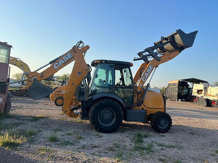 Used 2014 CASE 580 SN - BACKHOES