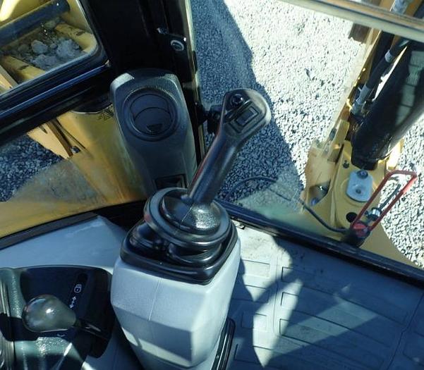 Used 2012 CATERPILLAR 420F - BACKHOES