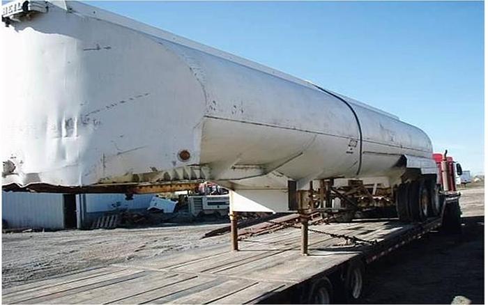 Used 1979 TRAILMOBILE ALUMINUM - WATER TANK & WATER TRUCK