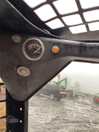 Used 1988 BOBCAT 631 - SKID STEER LOADERS