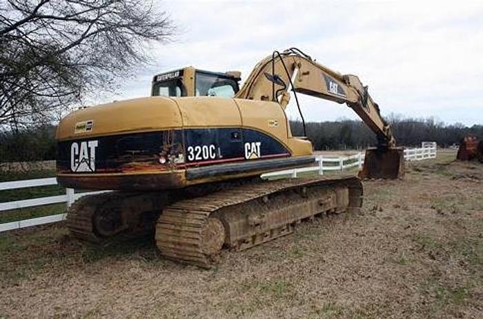 Used 2002 CATERPILLAR 320CL - EXCAVATORS