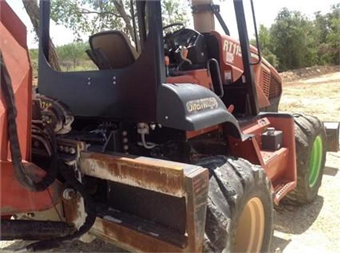 Used 2003 DITCH WITCH HT115 - TRENCHERS
