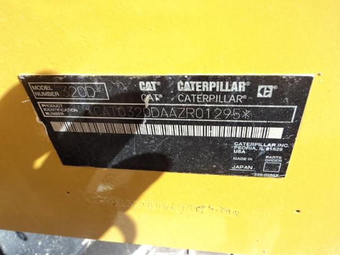 Used 2006 CATERPILLAR 320DL - EXCAVATORS