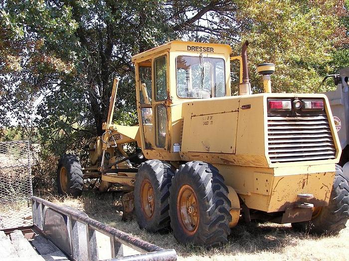 Used 1988 DRESSER A450E - MOTOR GRADERS