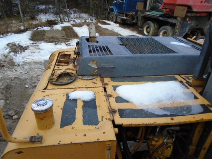 Used 1995 JOHN DEERE 490E - EXCAVATORS