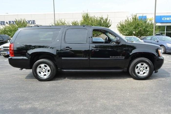 Used 2007 CHEVROLET SUBURBAN - SUV