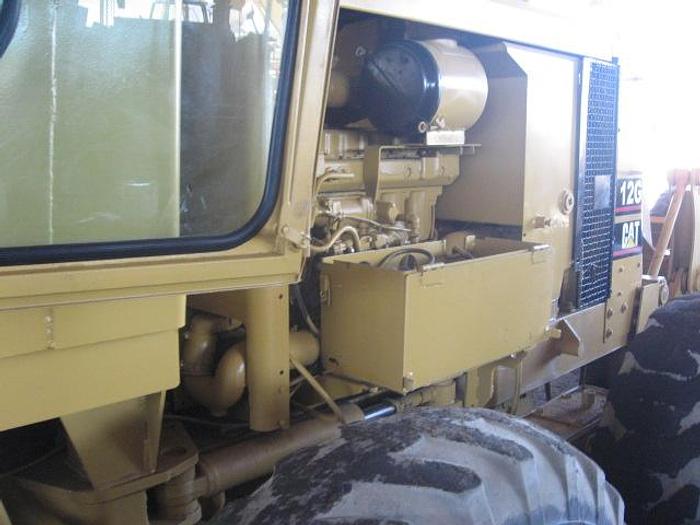 Used 1974 CATERPILLAR 12G - MOTOR GRADERS