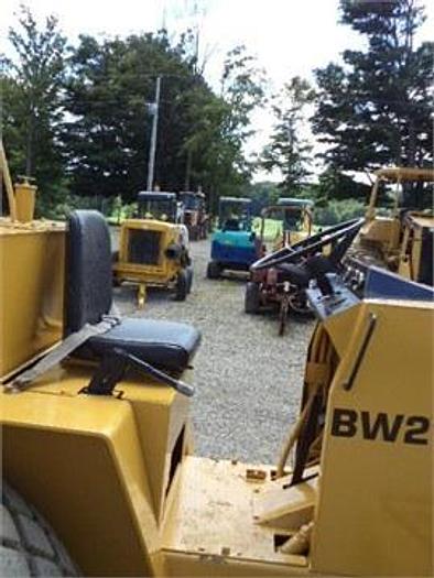 Used BOMAG BW210 - COMPACTORS