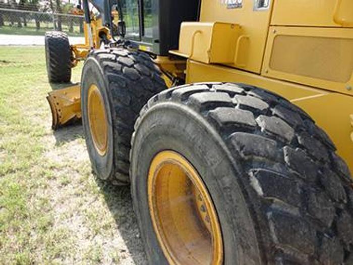 Used 2008 JOHN DEERE 772D(6WD) - MOTOR GRADERS