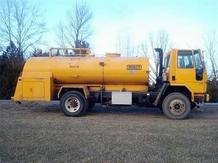 Used 1995  FORD CFT8000 - WATER TANK & WATER TRUCK
