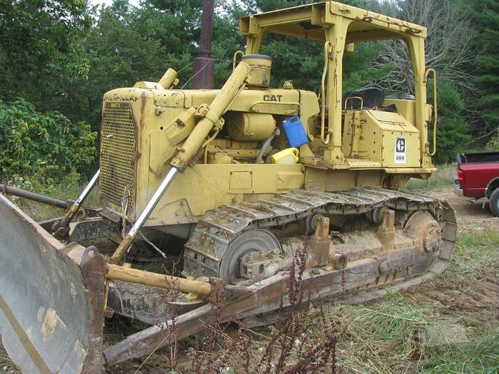Used CATERPILLAR D6D - CRAWLER TRACTORS