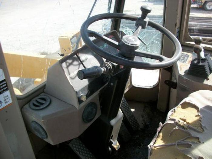 Used 1995 JOHN DEERE 644G - WHEEL LOADERS