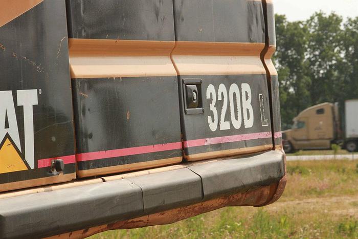 Used 2000 CATERPILLAR 320BL(7JR) - EXCAVATORS
