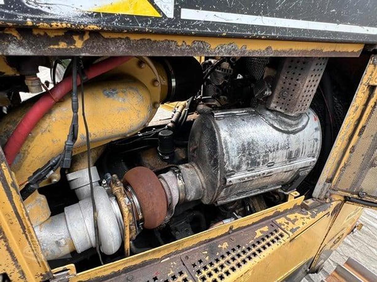 Used 2000 CATERPILLAR D8R