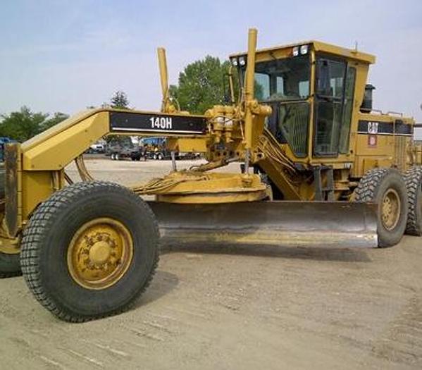 Used 1997 CATERPILLAR 140H - MOTOR GRADERS