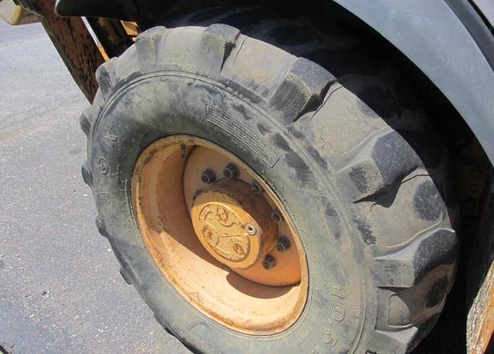 Used 2002 CASE 580M(TURBO) - BACKHOES