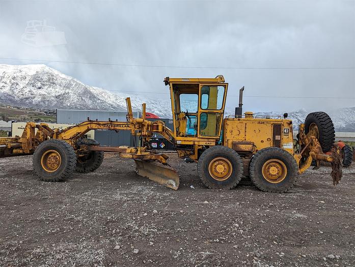 Used 1976 CATERPILLAR 140G - MOTOR GRADERS