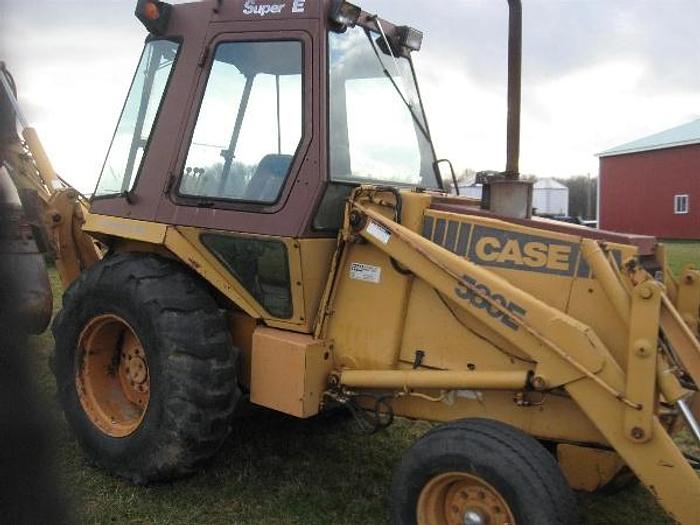 Used 1986 CASE 580E - BACKHOES