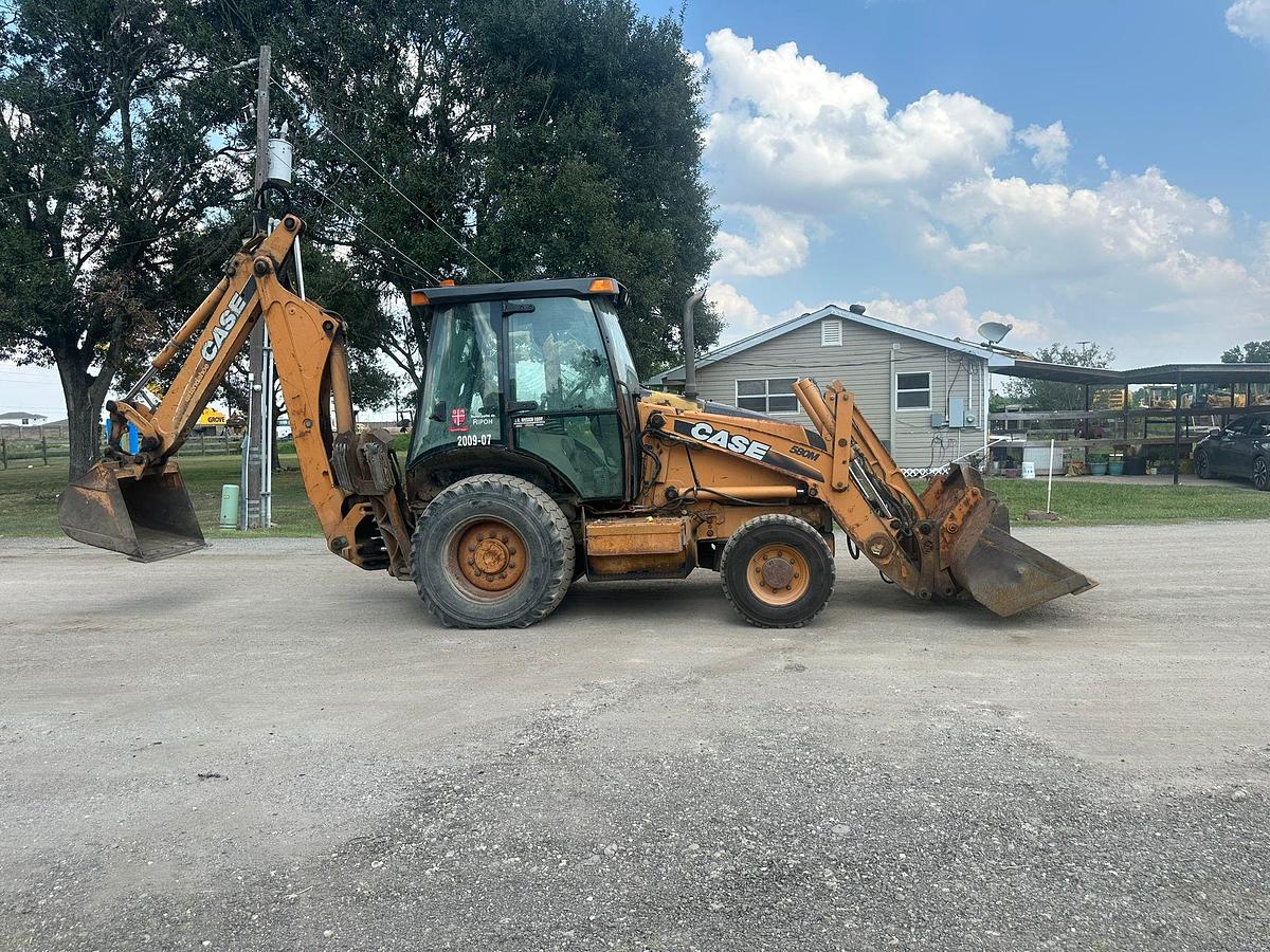 Used 2005 CASE 580 M