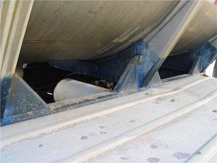 Used 1975 FRUEHAUF FRUEHAUF - WATER TANK & WATER TRUCK