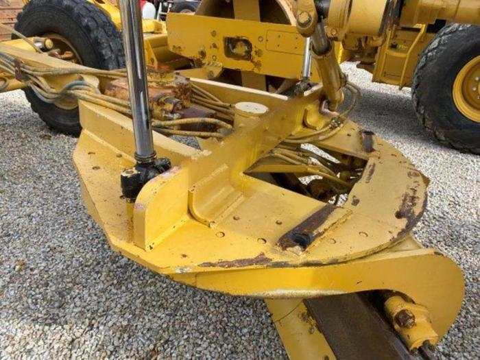 Used 1996 CATERPILLAR 140H - MOTOR GRADERS