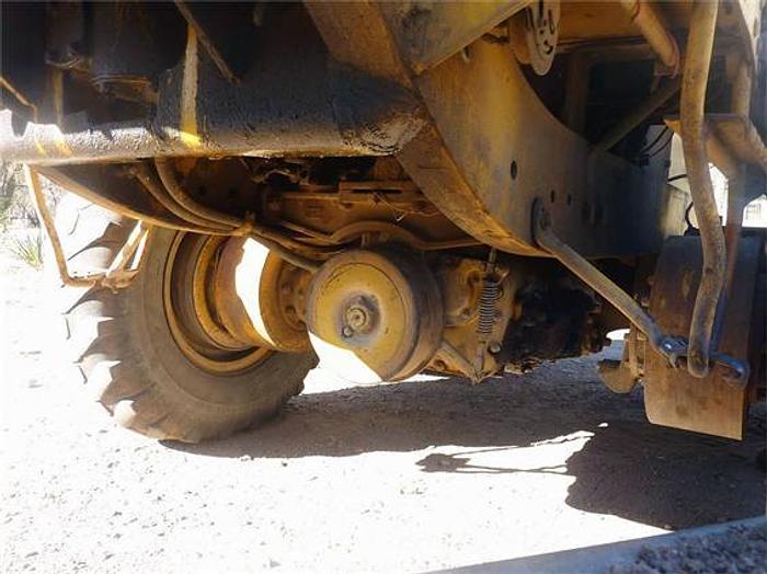 Used 1966 CATERPILLAR 12F - MOTOR GRADERS