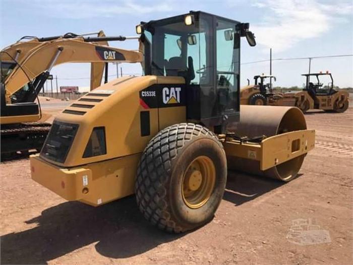 Used 2012 CATERPILLAR CP533E - COMPACTORS
