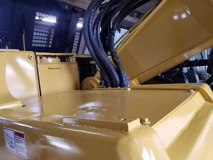 Used 2011 CATERPILLAR 320DL - EXCAVATORS