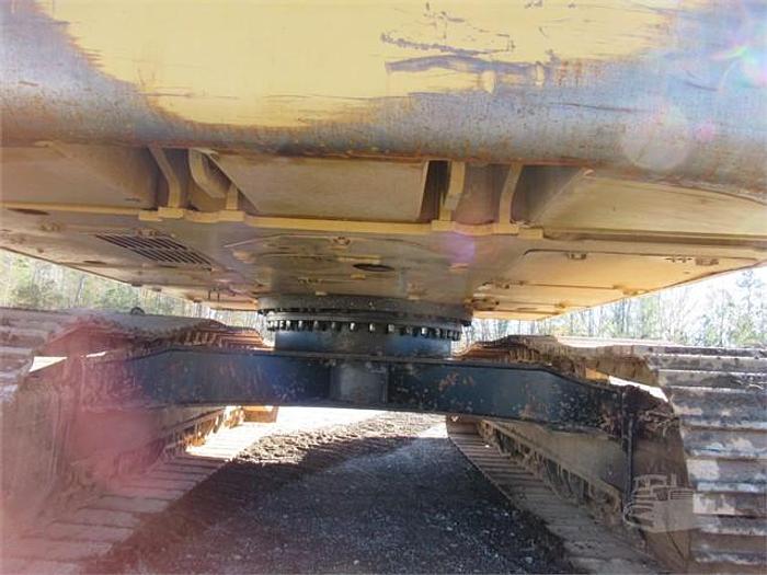 Used 2013 CATERPILLAR 320E - EXCAVATORS