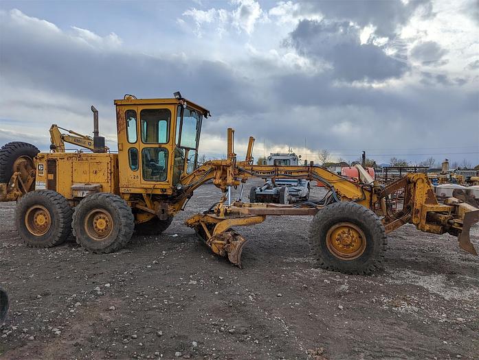 Used 1976 CATERPILLAR 140G - MOTOR GRADERS