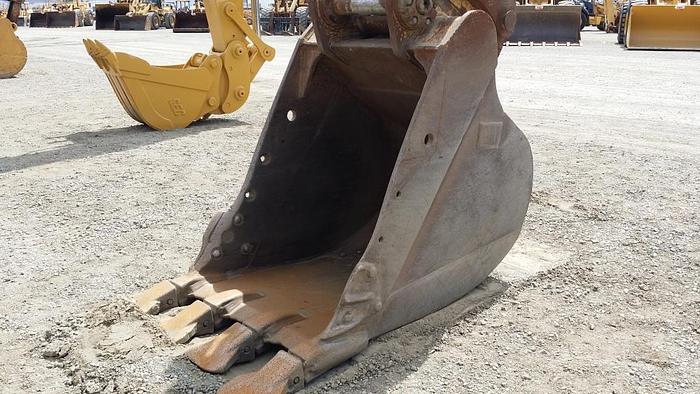 Used 2000 CATERPILLAR 330B - EXCAVATORS