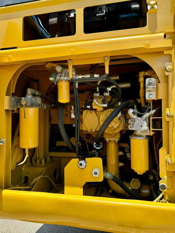 Used 2012 CATERPILLAR 349EL