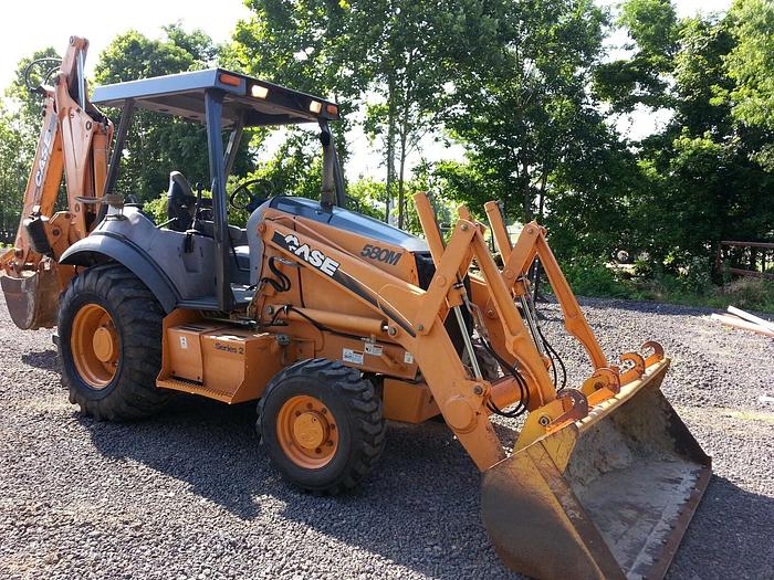 Used 2005 CASE 580M - BACKHOES