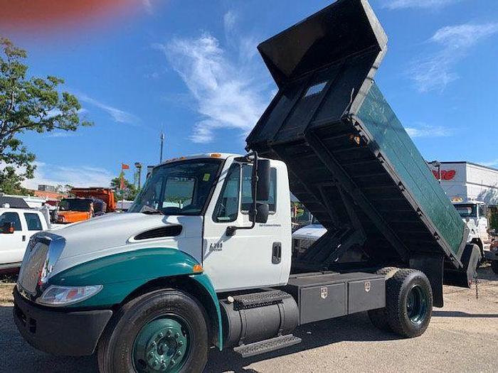 Used 2007 INTERNATIONAL 4200 - GARBAGE TRUCKS