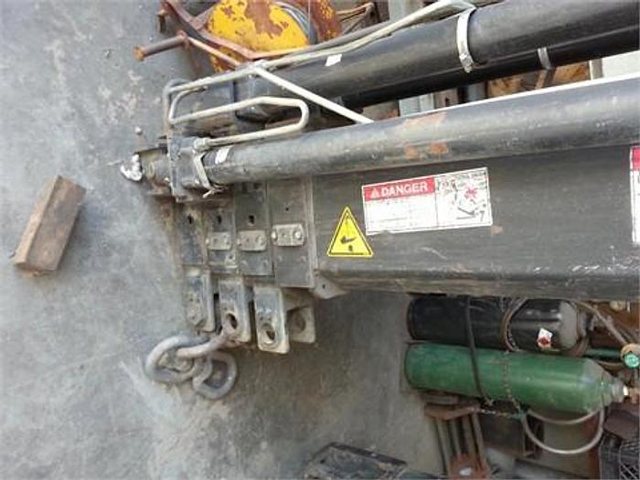 Used 2000 HIAB 095 - KNUCKLE BOOM LIFT