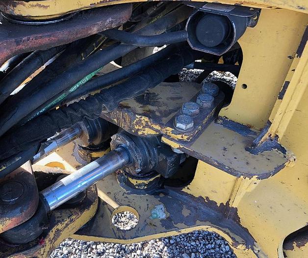 Used 2012 CATERPILLAR 420E