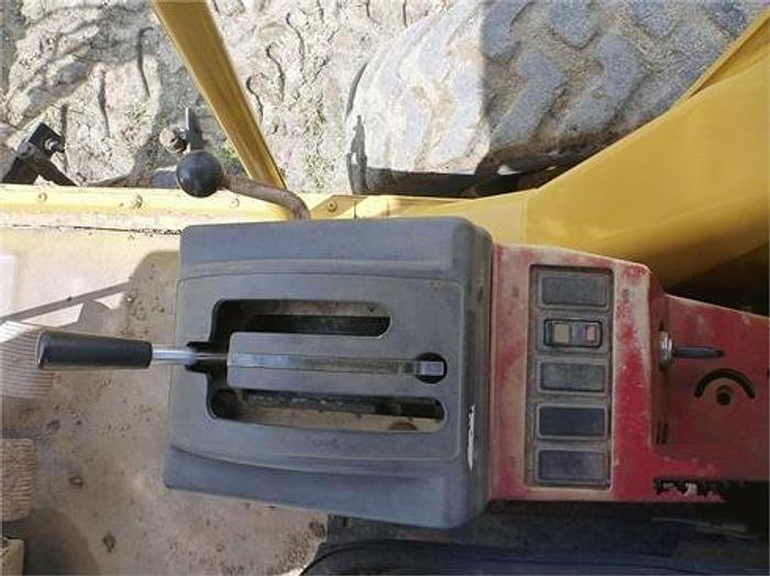 Used 2002 CATERPILLAR 140H - MOTOR GRADERS