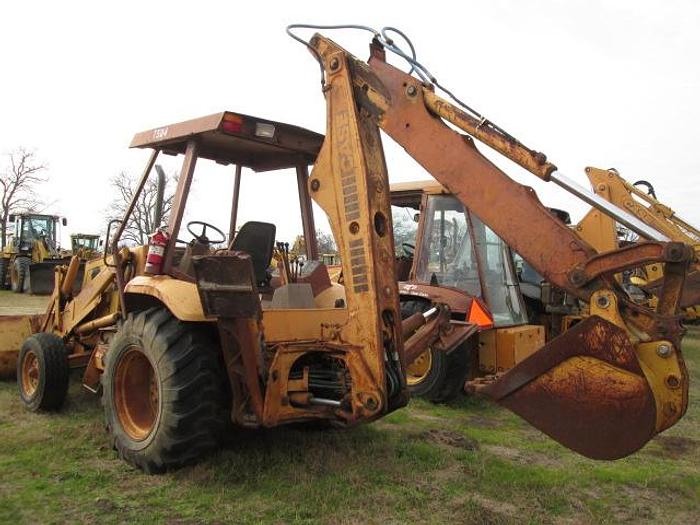Used CASE 580K - BACKHOES