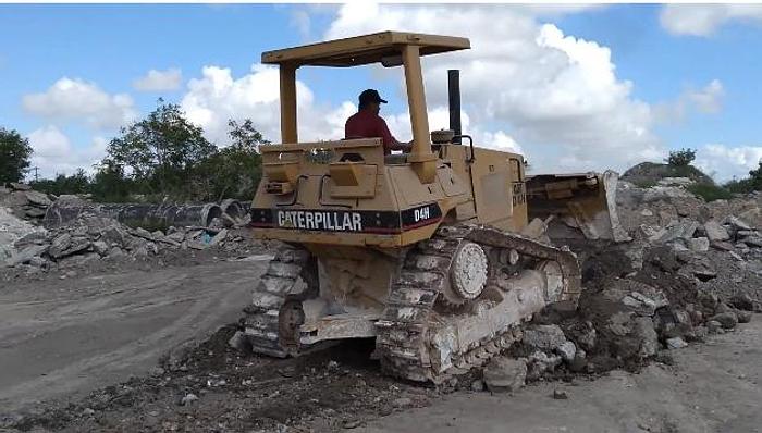 Used 1986 CATERPILLAR D4H(8PB) - CRAWLER TRACTORS